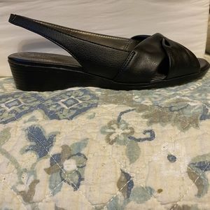 LifeStride Open Toe Sandal